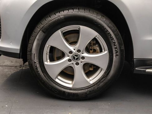 Used 2018 Mercedes-Benz GLS 450 4MATIC image 45