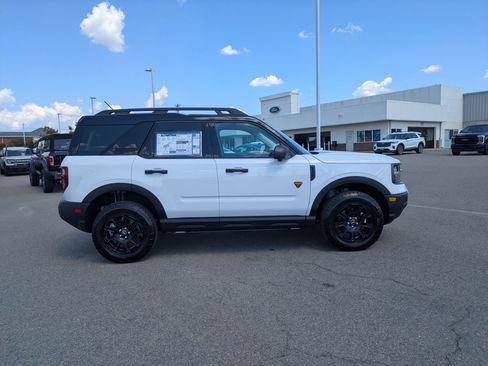 New 2025 Ford Bronco Sport Badlands w/ Badlands Tech Package AWD/4WD image 3