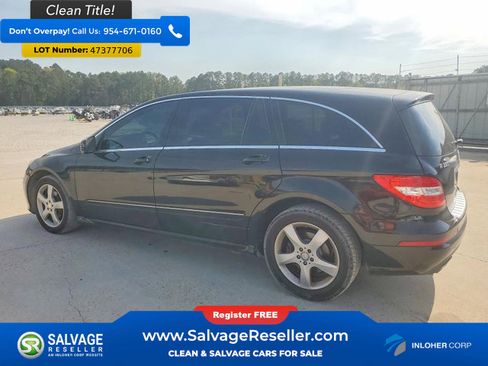 Used 2011 Mercedes-Benz R 350 4MATIC image 3