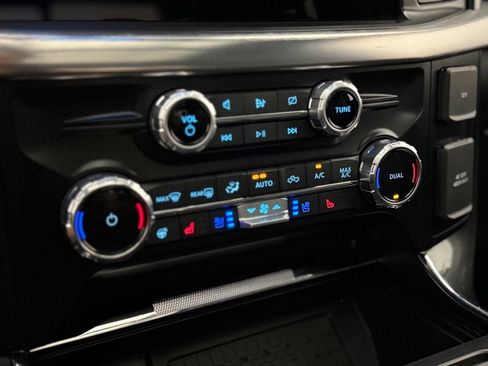 Used 2023 Ford F150 Lariat w/ Equipment Group 502A High AWD/4WD image 20