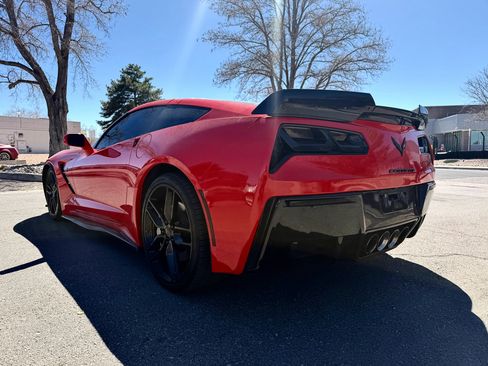 Used 2019 Chevrolet Corvette Stingray Coupe w/ Carbon Flash Badge Package RWD image 9