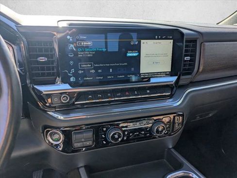 Used 2023 Chevrolet Silverado 1500 High Country w/ High Country Premium Package image 14