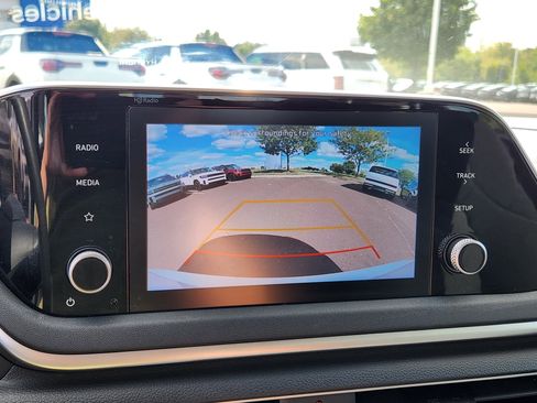 Certified 2022 Hyundai Sonata SE w/ Cargo Package image 23