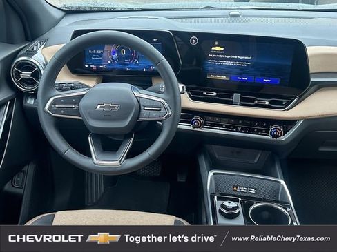 New 2026 Chevrolet Equinox ACTIV w/ Convenience Package III FWD image 11