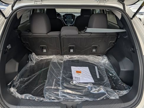 New 2025 Subaru Crosstrek 2.0i Premium image 19