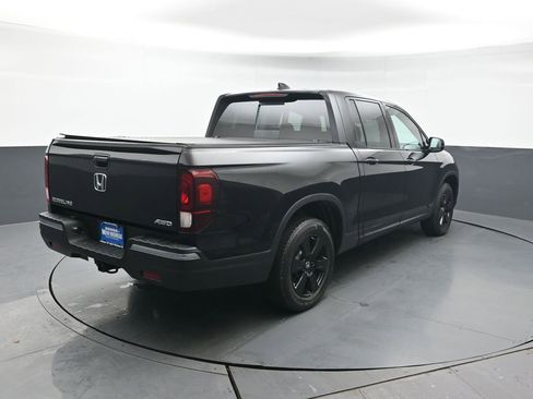 Used 2020 Honda Ridgeline Black Edition image 6