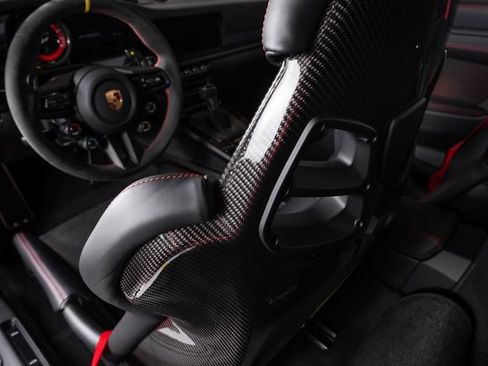 Used 2025 Porsche 911 GT3 RS RWD image 23