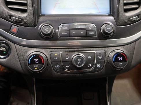 Used 2019 Chevrolet Impala LT image 29