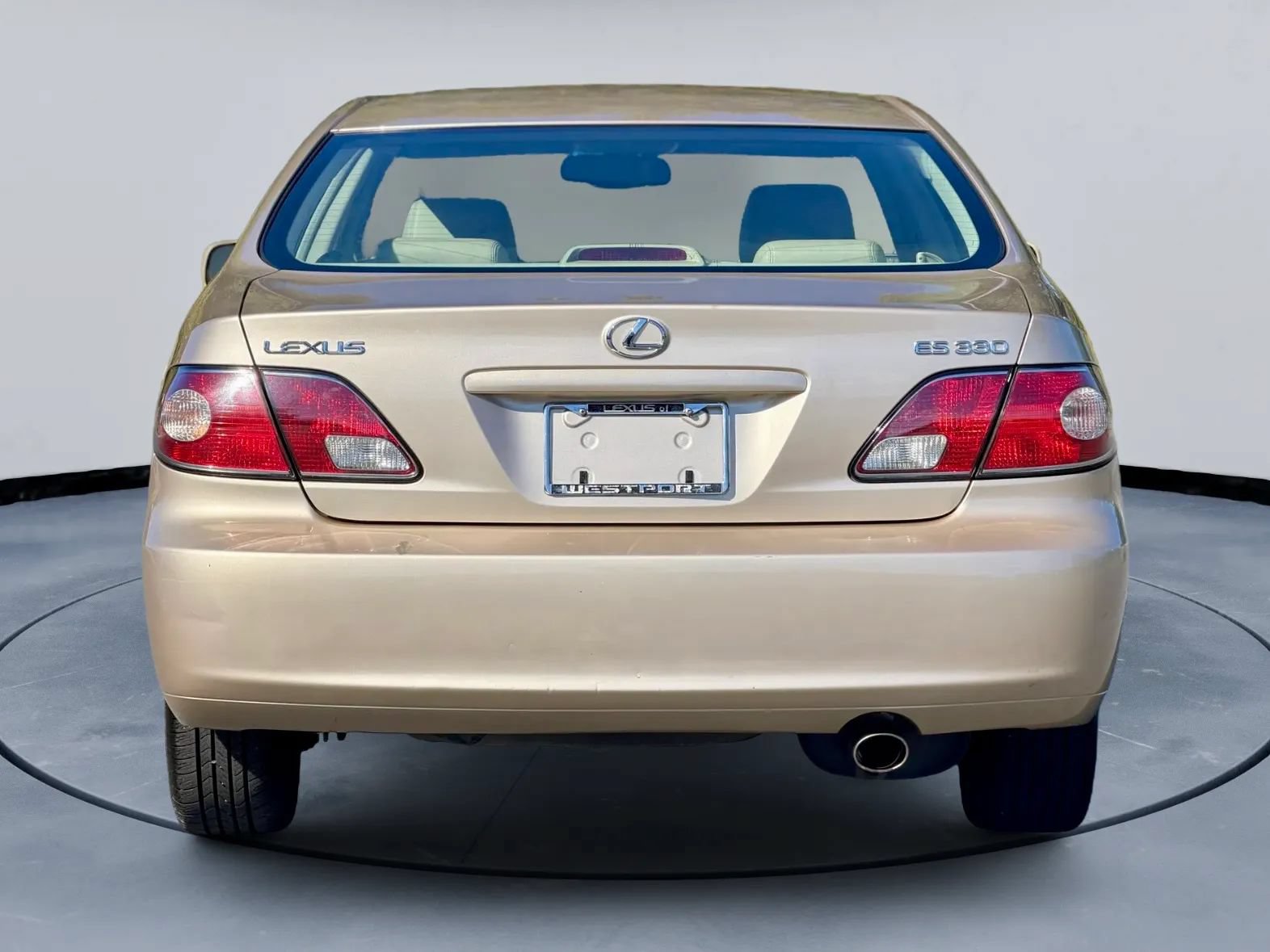 Used 2004 Lexus ES 330 FWD image 5