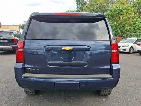 Used 2019 Chevrolet Tahoe LT image 5