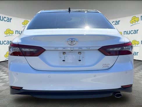 Used 2024 Toyota Camry XLE w/ Navigation Package AWD/4WD image 3