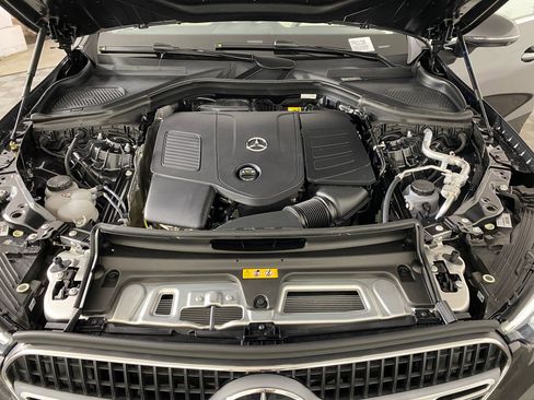 Used 2026 Mercedes-Benz GLC 300 4MATIC image 31