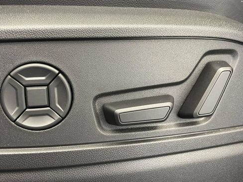 New 2026 Audi SQ5 Premium Plus AWD/4WD image 17