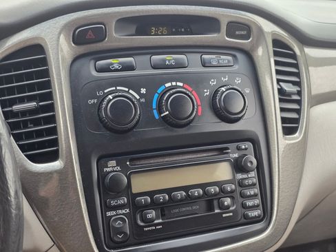 Used 2001 Toyota Highlander 4WD V6 image 47