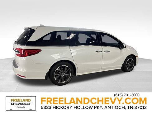 Used 2023 Honda Odyssey Elite image 6