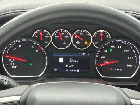 Certified 2019 Chevrolet Silverado 1500 LTZ w/ LTZ Plus Package AWD/4WD image 32