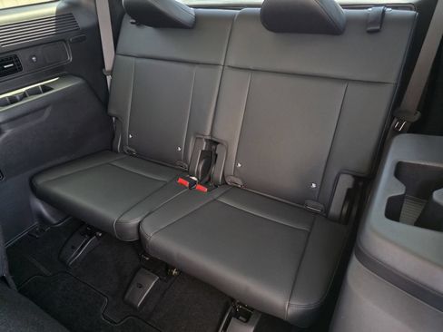 Certified 2026 Hyundai Santa Fe SEL FWD image 16