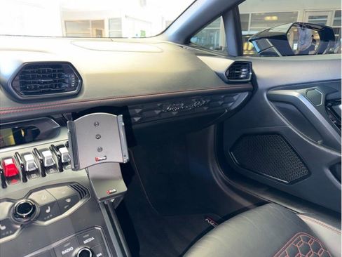 Used 2019 Lamborghini Huracan LP 580-2 RWD image 25