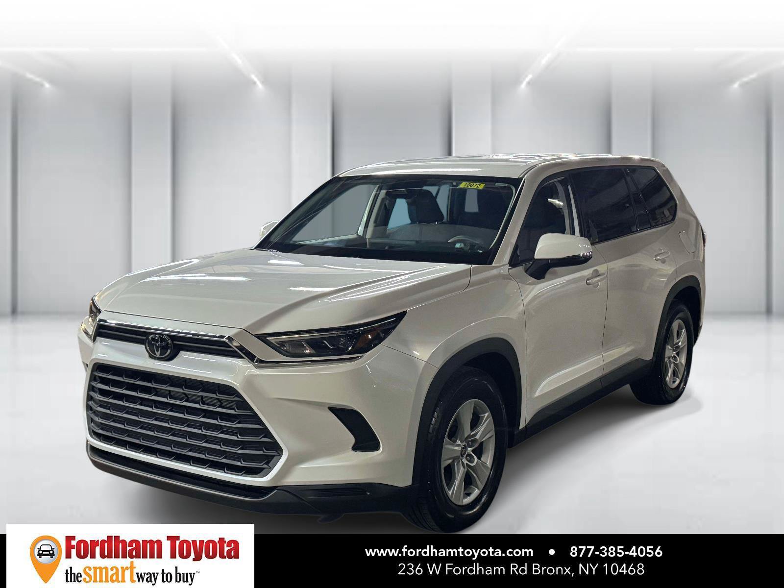 Used 2026 Toyota Grand Highlander AWD image 4