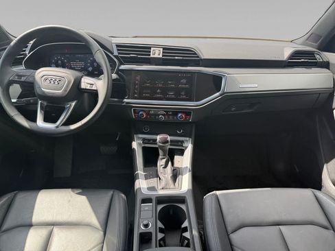 Used 2023 Audi Q3 2.0T Premium w/ Convenience Package AWD/4WD image 21
