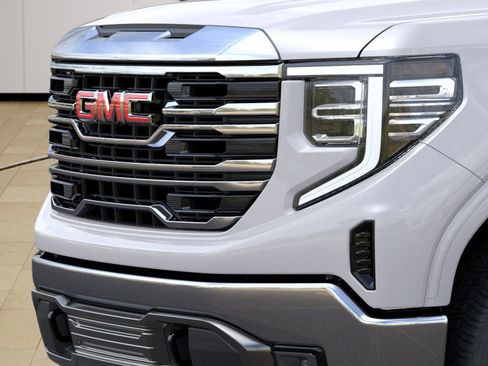 New 2025 GMC Sierra 1500 SLT w/ SLT Premium Package image 13
