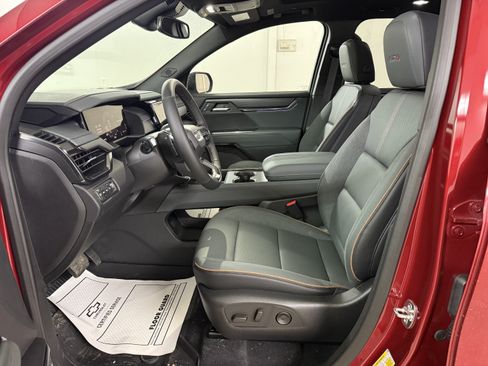 New 2025 GMC Acadia AT4 w/ Luxury Package AWD/4WD image 12