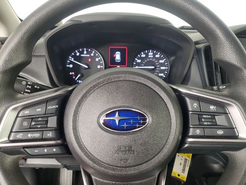 Used 2025 Subaru Impreza 2.0i AWD/4WD image 22