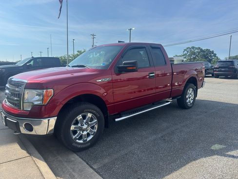 Used 2013 Ford F150 XLT w/ Luxury Equipment Group AWD/4WD image 2