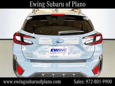 Used 2024 Subaru Crosstrek 2.0i Premium AWD/4WD image 6