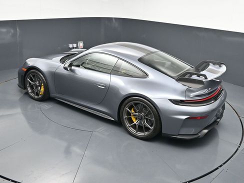 Certified 2026 Porsche 911 GT3 w/ Weissach Package RWD image 14