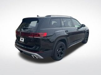 New 2026 Volkswagen Atlas Peak Edition AWD/4WD video 2