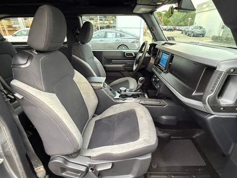 Used 2023 Ford Bronco 2-Door AWD/4WD image 19