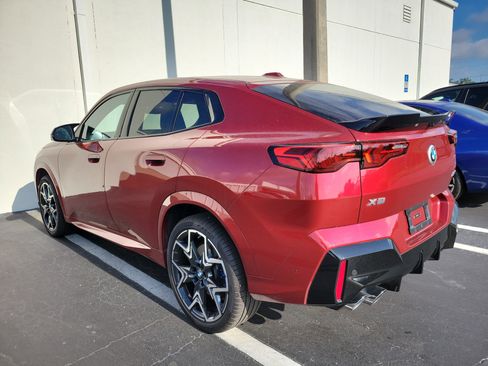 Used 2025 BMW X2 M35i AWD/4WD image 4