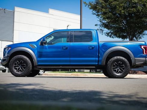 Used 2017 Ford F150 Raptor w/ Equipment Group 802A Luxury AWD/4WD image 23