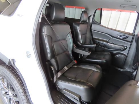 Used 2019 GMC Acadia SLT FWD image 31