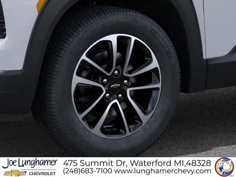 New 2026 Chevrolet TrailBlazer LT w/ Driver Confidence Package FWD image 9