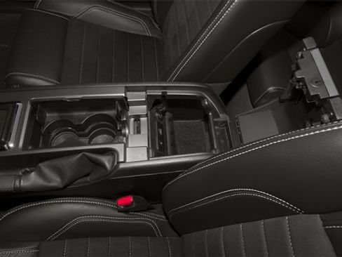 Used 2013 Ford Mustang GT Premium w/ Security Pkg image 18