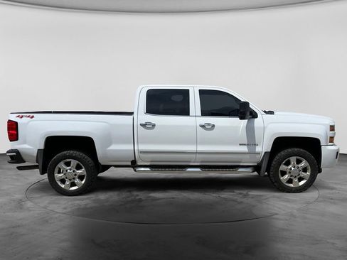Used 2018 Chevrolet Silverado 2500 LTZ w/ Custom Sport Edition AWD/4WD image 11