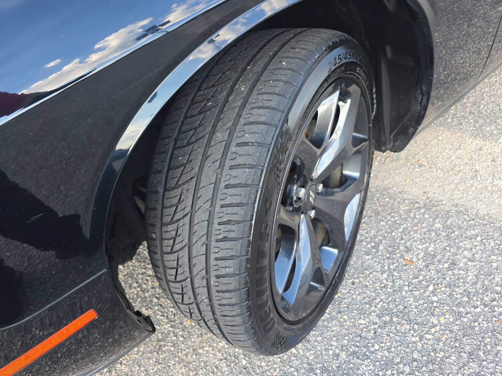 Used 2020 Dodge Challenger SXT w/ Blacktop Package RWD image 33