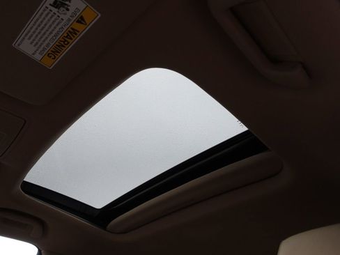 Certified 2025 Acura TLX w/ Technology Package image 24