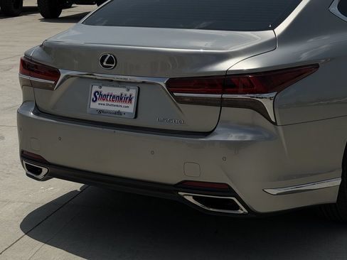 Used 2018 Lexus LS 500 w/ Luxury Package RWD image 6
