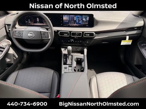 New 2026 Nissan Sentra SR w/ SR Premium Package FWD image 17