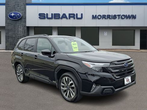 Certified 2025 Subaru Forester Touring w/ Touring Package image 1