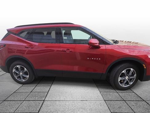 Used 2024 Chevrolet Blazer LT w/ Convenience Package FWD image 4