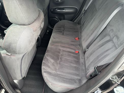 Used 2016 Nissan Juke NISMO image 10