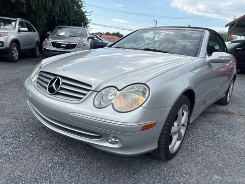 Used 2005 Mercedes-Benz CLK 320 Cabriolet image 1