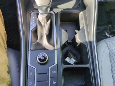 Used 2023 Kia Sorento S w/ Panoramic Sunroof Package FWD image 28