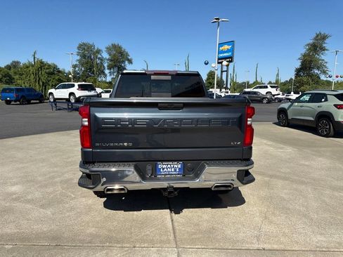 Used 2021 Chevrolet Silverado 1500 LTZ w/ LTZ Premium Package AWD/4WD image 5