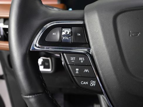Used 2023 Lincoln Nautilus Reserve w/ Equipment Group 201A AWD/4WD image 33