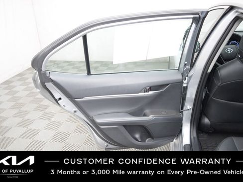 Used 2024 Toyota Camry XSE w/ Navigation Package image 11